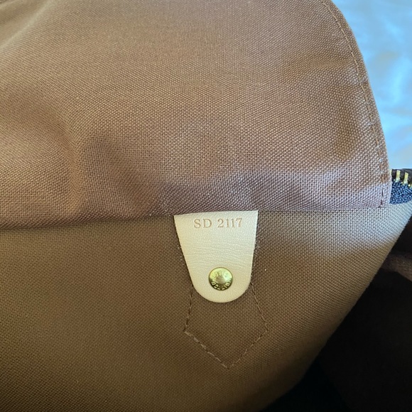 ❗️SOLD❗️2017 Louis Vuitton Speedy 35 - Picture 2 of 11